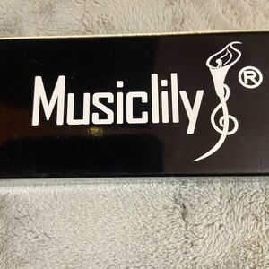 Musiclily Black Guitar Accessory
